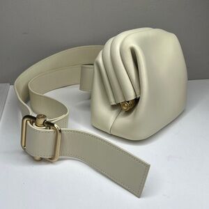Osoi Pecan Brot Bone Cream Leather Crossbody Waist Bag